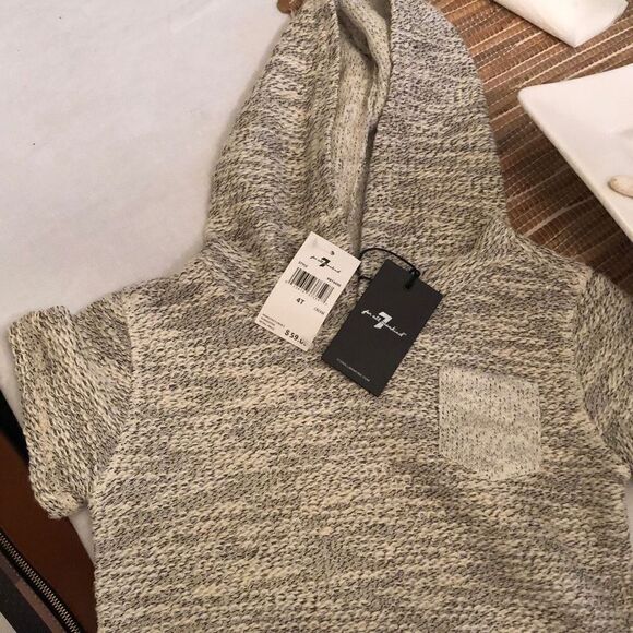 NWT 7 For all mankind 4t toddler hoodie, short sleeve shirt - Picture 4 of 5